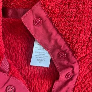 Women's re took half snap pullover patagonia size XS red